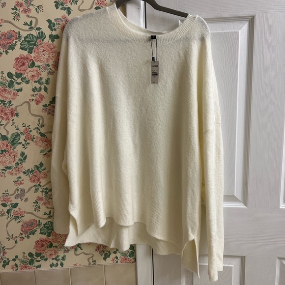 Express Crew Neck Split Side Sweater in Ivory NWT XL never worn! - Picture 2 of 5